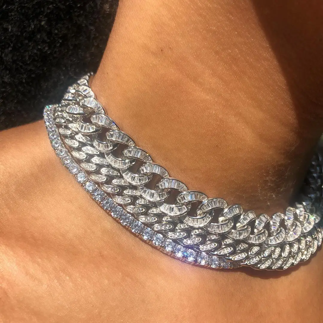 Large stock choker necklace for women wholesale drop ship cuban chain with cz paved luxury necklace jewelry for hip hop jewelry
Large stock choker necklace for women wholesale drop ship cuban chain with cz paved luxury necklace jewelry for hip hop jewelry