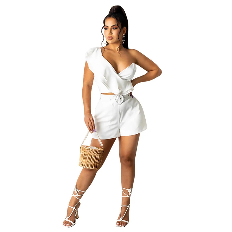 2022 new summer women's dress wave edge irregular sleeve wrapped chest without belt sexy fashion shorts two-piece set
2022 new summer women's dress wave edge irregular sleeve wrapped chest without belt sexy fashion shorts two-piece set