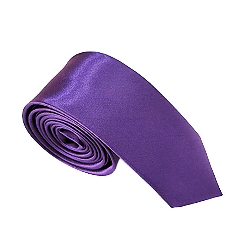 Фиолетовый галстук тонкий 5 см галстук для мужчин Свадебный галстук Модный деловой Тонкий галстук аксессуары для рубашки
Фиолетовый галстук тонкий 5 см галстук для мужчин Свадебный галстук Модный деловой Тонкий галстук аксессуары для рубашки