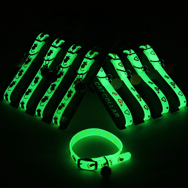 4 PCS Pet Dog Collar Cat Dog Luminous Bell Collar Adjustable Rubber Luminous Small Dog Collar Night Trip Dog Luminous Collar
4 PCS Pet Dog Collar Cat Dog Luminous Bell Collar Adjustable Rubber Luminous Small Dog Collar Night Trip Dog Luminous Collar