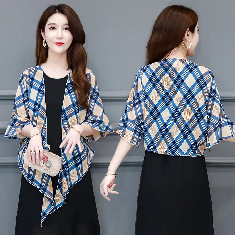 Women Open Front 3/4 Sleeve Anti-UV Coverup Blouse Sheer Shrug Thin Chiffon Cardigan Women's Clothing Beach Female Dress E62
Women Open Front 3/4 Sleeve Anti-UV Coverup Blouse Sheer Shrug Thin Chiffon Cardigan Women's Clothing Beach Female Dress E62