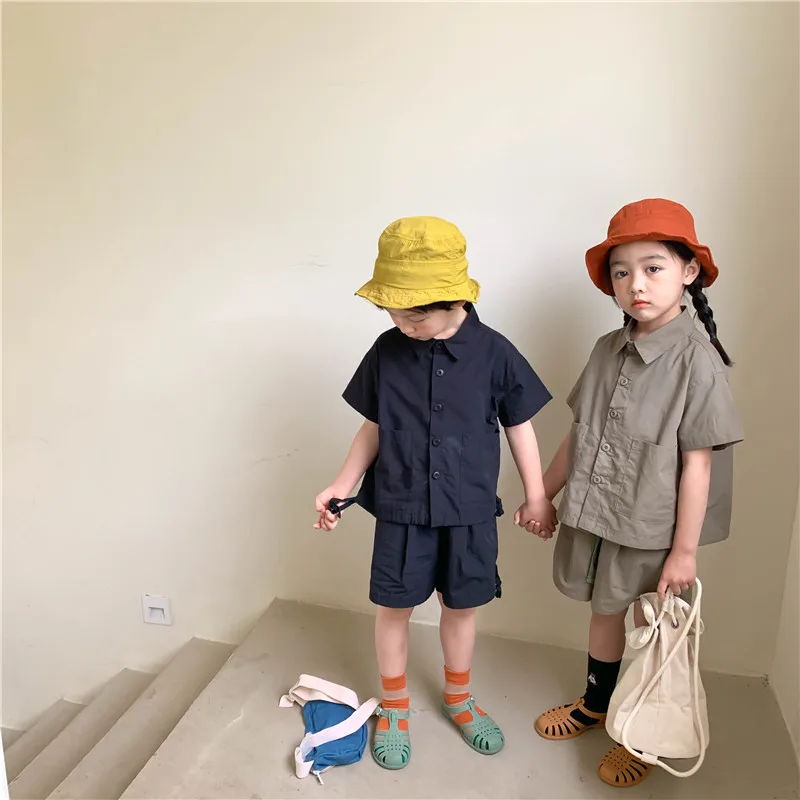 2022 summer New South Korean children’s work clothes short-sleeved set boys and girls short-sleeved short-sleeved shorts
2022 summer New South Korean children’s work clothes short-sleeved set boys and girls short-sleeved short-sleeved shorts