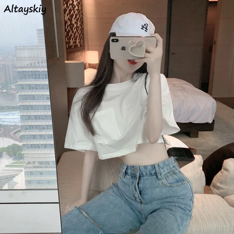 Футболки женские летние в Корейском стиле уличная одежда дизайнерские шикарные с коротким рукавом для студентов парные модные однотонные ...
Футболки женские летние в Корейском стиле уличная одежда дизайнерские шикарные с коротким рукавом для студентов парные модные однотонные ...