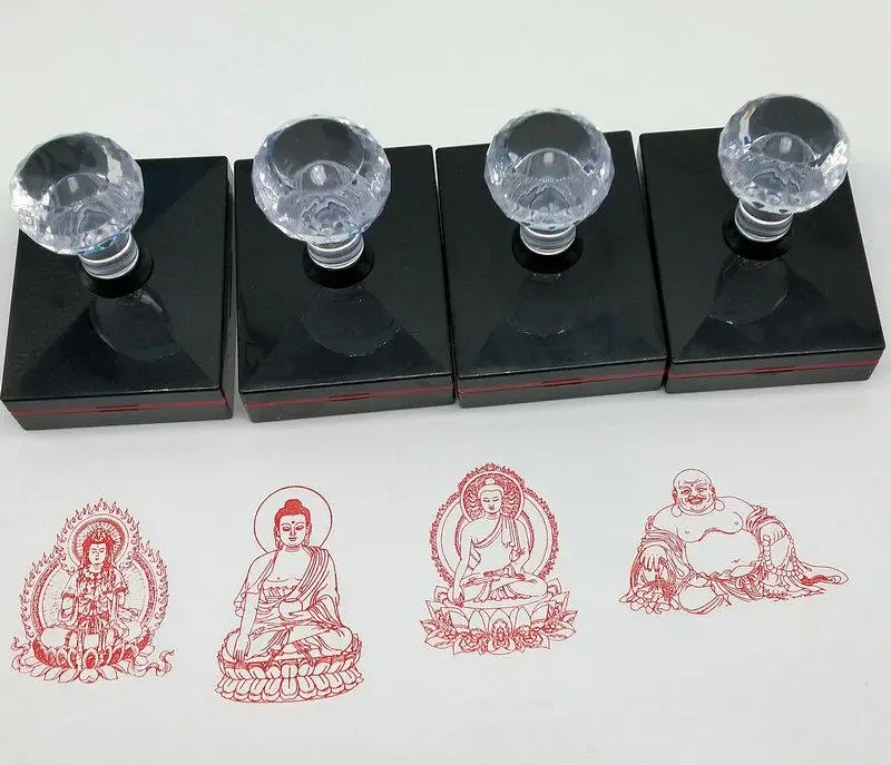 Guanyin Bodhisattva, Maitreya Buddha, Sakyamuni Buddha, Nanwu Amitabha Buddha seal, photosensitive seal
Guanyin Bodhisattva, Maitreya Buddha, Sakyamuni Buddha, Nanwu Amitabha Buddha seal, photosensitive seal