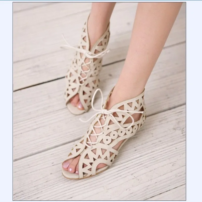 Hollow Out Women Gladiator Sandals Vintage Lace Up Low Heel Wedges Summer Shoes For Woman Open Toe Lace-Up Sandals Zapatos Mujer
Hollow Out Women Gladiator Sandals Vintage Lace Up Low Heel Wedges Summer Shoes For Woman Open Toe Lace-Up Sandals Zapatos Mujer
