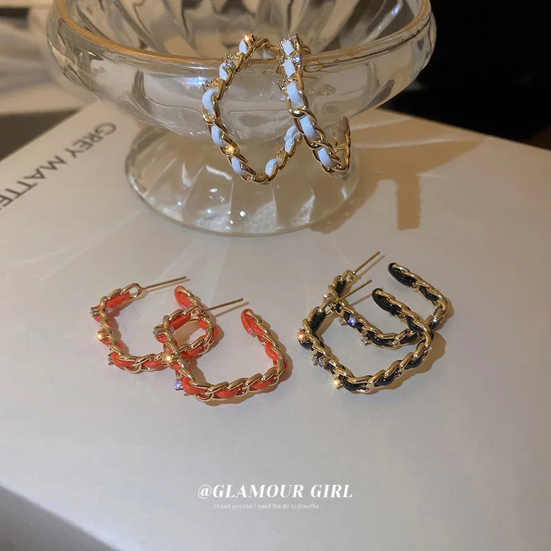 Hip Hop Rock Shinning CZ Cubic Zirconia Hollow Square Hoop Earrings for Women Twisted Chain C Shape Geometric Earring Jewelry
Hip Hop Rock Shinning CZ Cubic Zirconia Hollow Square Hoop Earrings for Women Twisted Chain C Shape Geometric Earring Jewelry