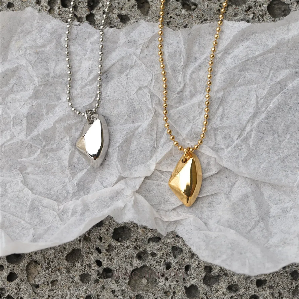 Color titanium steel new irregular cut face small stone pendant necklace clavicle chain DIY accessories
Color titanium steel new irregular cut face small stone pendant necklace clavicle chain DIY accessories