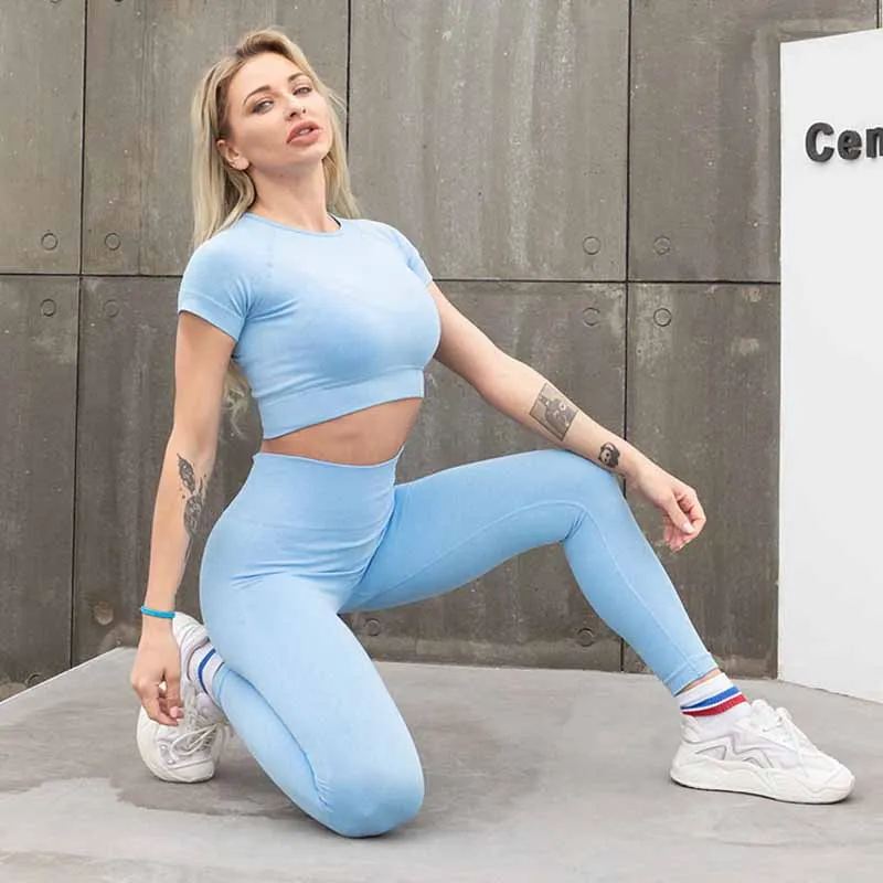 Women Yoga Set Gym Short Sleeve Crop Top Seamless Shorts Push Up Pants Exercise Workout Running Suit Athletic Sportswear
Women Yoga Set Gym Short Sleeve Crop Top Seamless Shorts Push Up Pants Exercise Workout Running Suit Athletic Sportswear