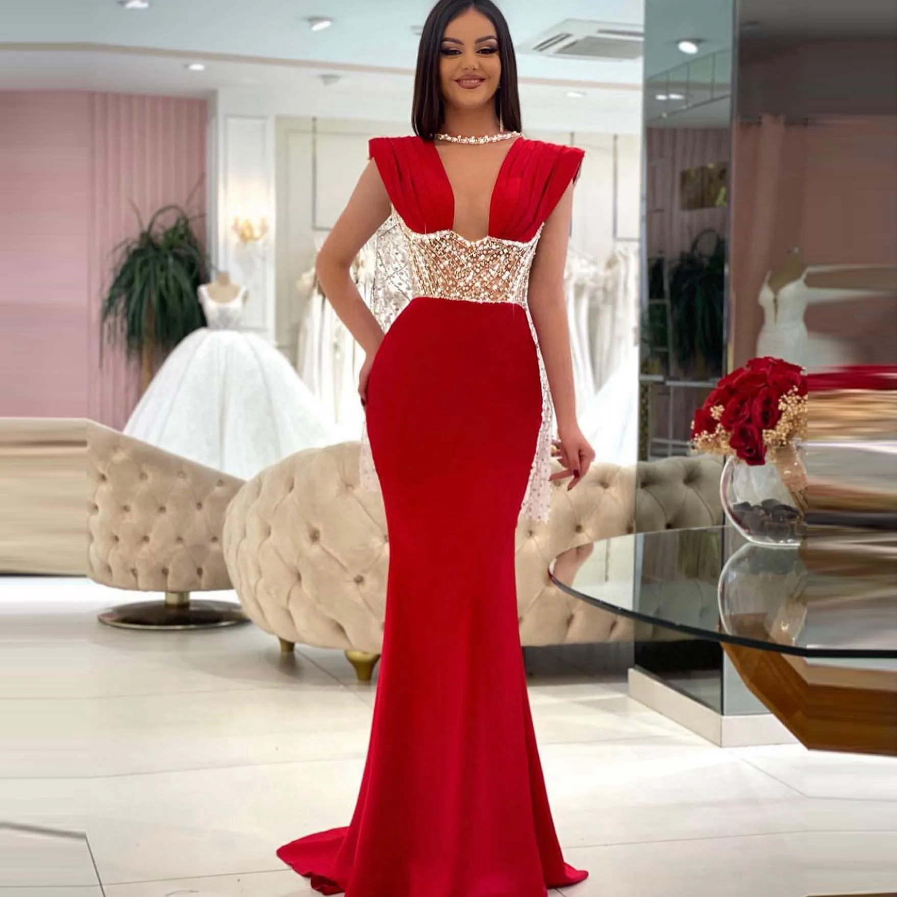 Demure Red Mermaid Prom Dresses For Women V Neck Sleeveless Cut Out Floor Length Pearls Beadings Party Evening Gowns Custom Made
Demure Red Mermaid Prom Dresses For Women V Neck Sleeveless Cut Out Floor Length Pearls Beadings Party Evening Gowns Custom Made
