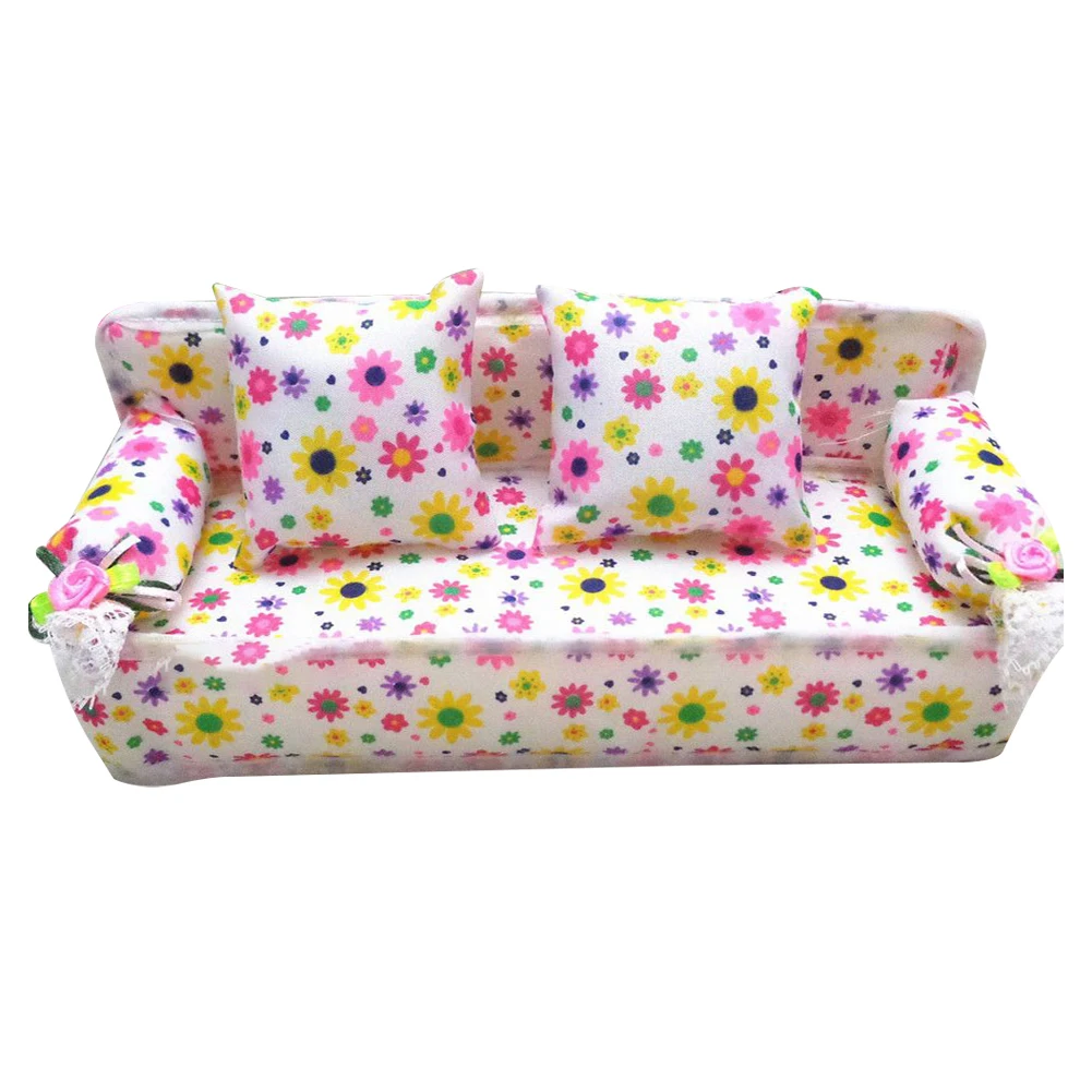 Flower Cloth Sofa Couch 2 Cushions Cute Dollhouse Furniture Chair Living Room Doll Accessories Doll House Girl Toy
Flower Cloth Sofa Couch 2 Cushions Cute Dollhouse Furniture Chair Living Room Doll Accessories Doll House Girl Toy