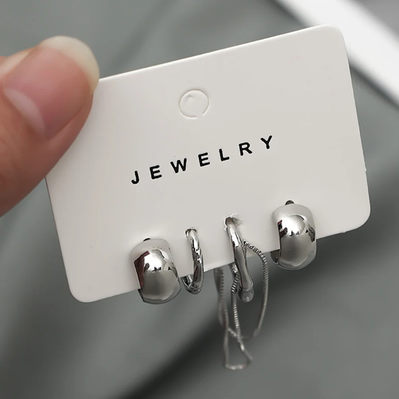 1set Glossy Clip On Stud Earrings Punk Ear Cuff Hoop Earrings For Women Girls Single Ear Earring Party Wedding Jewelry Gifts
1set Glossy Clip On Stud Earrings Punk Ear Cuff Hoop Earrings For Women Girls Single Ear Earring Party Wedding Jewelry Gifts