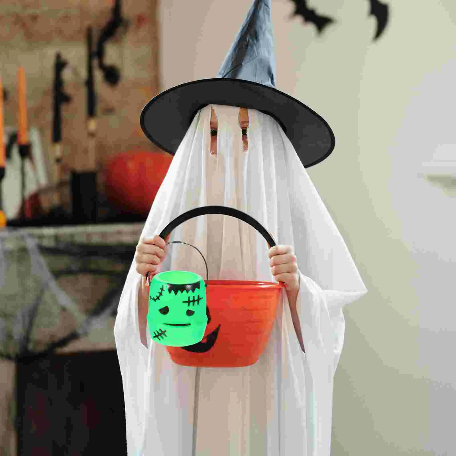 3 Pcs Party Snack Bucket Pumpkin Candy Buckets Halloween Holder Kids Gift Supplies Plastic Child Water
3 Pcs Party Snack Bucket Pumpkin Candy Buckets Halloween Holder Kids Gift Supplies Plastic Child Water