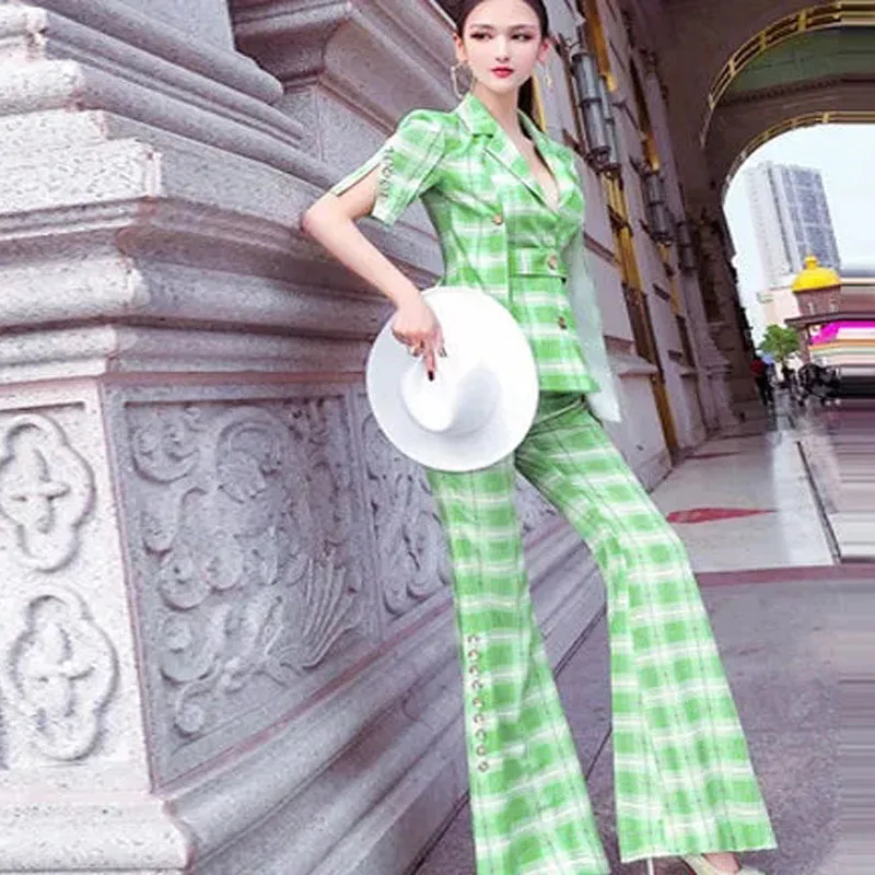 2022 Summer New Fan Plaid Suit Split Micro Flared Womens Bloomers Cargo Leisure Pants Short Sleeve Fake Two-piece Coat Oodji 
2022 Summer New Fan Plaid Suit Split Micro Flared Womens Bloomers Cargo Leisure Pants Short Sleeve Fake Two-piece Coat Oodji