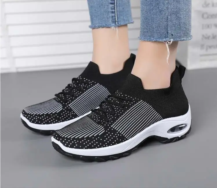 baskets stripes running shoes for woman air mesh Sneakers Women Casual travel Ladies Shoes Tenis Feminino sneaker moda mujer
baskets stripes running shoes for woman air mesh Sneakers Women Casual travel Ladies Shoes Tenis Feminino sneaker moda mujer