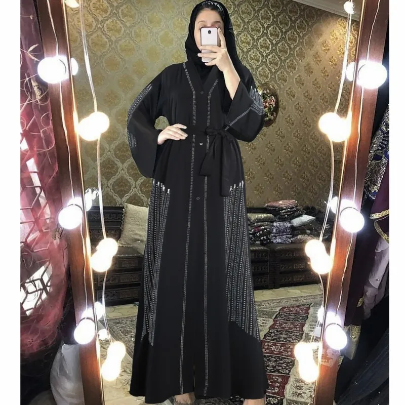 Muslim Dress Fashion Plus Size Cardigan Ladies Robe Beaded Hot Diamond Loose Women Long Sleeve Maxi Dresses 2 Piece African Set
Muslim Dress Fashion Plus Size Cardigan Ladies Robe Beaded Hot Diamond Loose Women Long Sleeve Maxi Dresses 2 Piece African Set