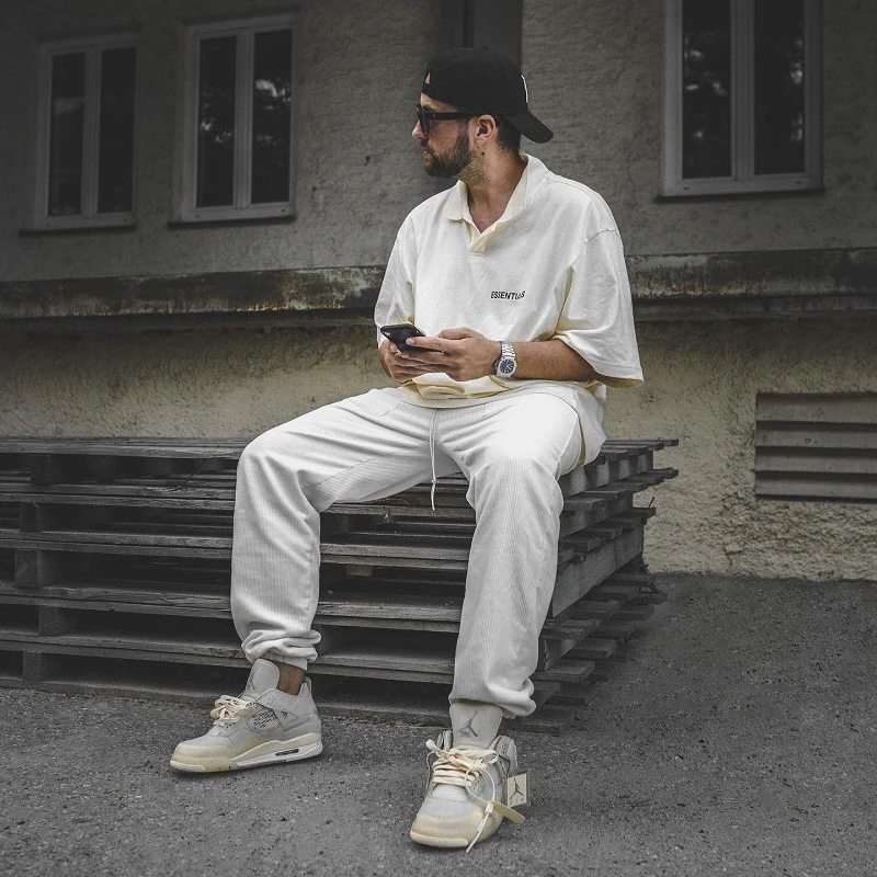 2021 Men's Essentials Polo Shirt Fashion Brand Reflective Letter short sleeve High Street Hip hop Unisex Loose 100% Cotton Tees 
2021 Men's Essentials Polo Shirt Fashion Brand Reflective Letter short sleeve High Street Hip hop Unisex Loose 100% Cotton Tees