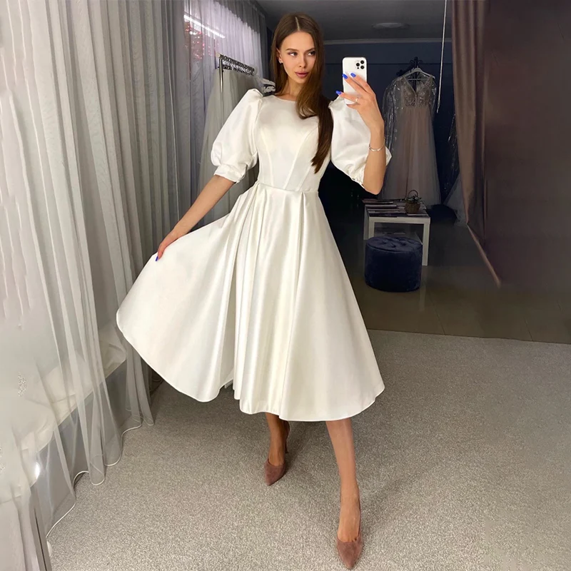 Elegant Strapless Knee Length Skirt Evening Dresses and Bridal Gowns with Puff Sleeves from Vestidos de Novia
Elegant Strapless Knee Length Skirt Evening Dresses and Bridal Gowns with Puff Sleeves from Vestidos de Novia