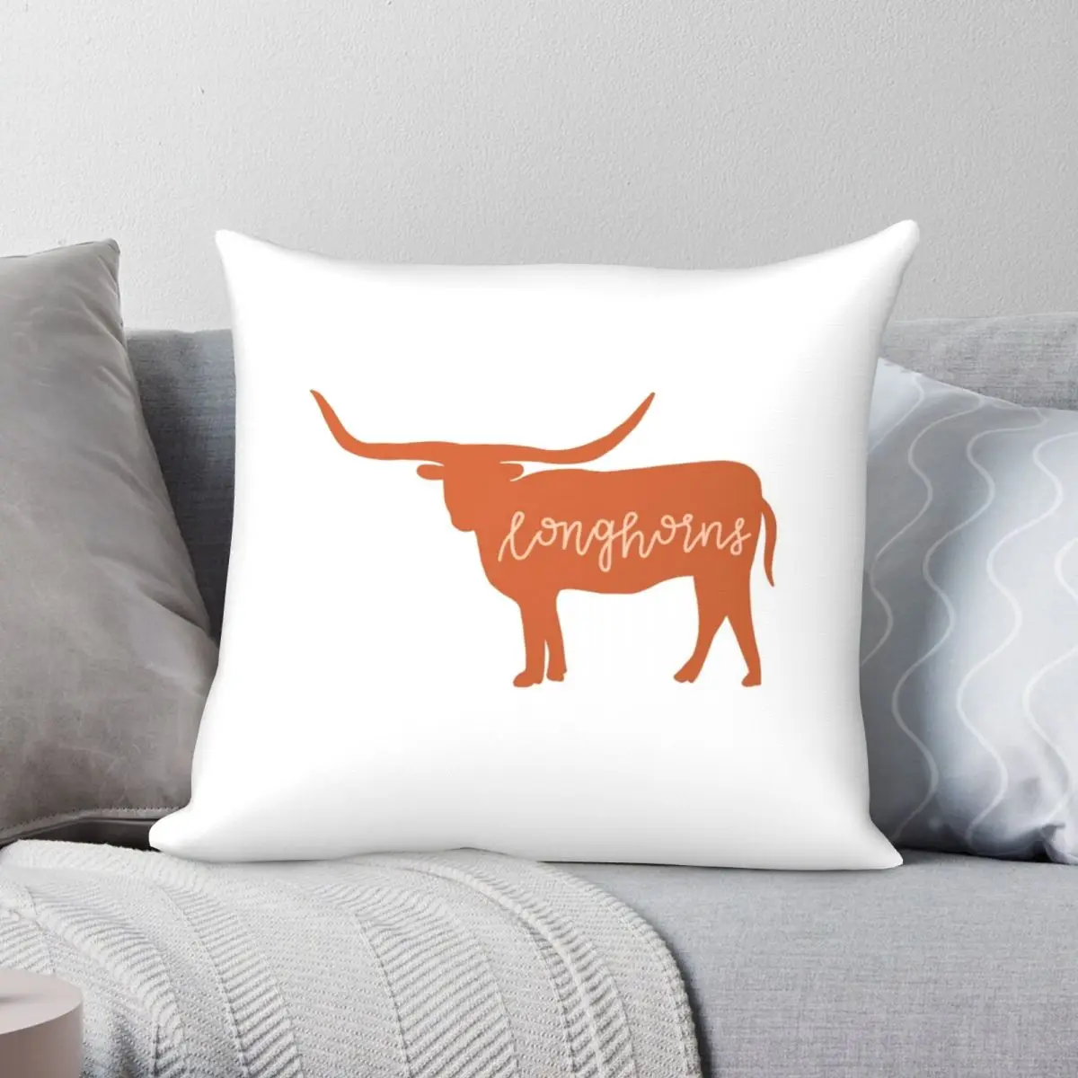Квадратный чехол для подушки Longhorns из полиэстера и льна, бархатный декоративный чехол для подушки на молнии, чехол для домашней подушки, оптовая продажа, 18 дюймов
Квадратный чехол для подушки Longhorns из полиэстера и льна, бархатный декоративный чехол для подушки на молнии, чехол для домашней подушки, оптовая продажа, 18 дюймов