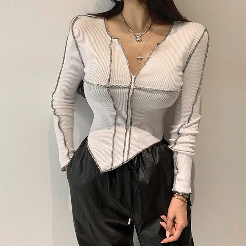 2022 Women Creative Surface Thread Irregular Hem V-neck Tops Ladies Solid Color Long Sleeve Casual T-shirt Slim Base Shirt
2022 Women Creative Surface Thread Irregular Hem V-neck Tops Ladies Solid Color Long Sleeve Casual T-shirt Slim Base Shirt