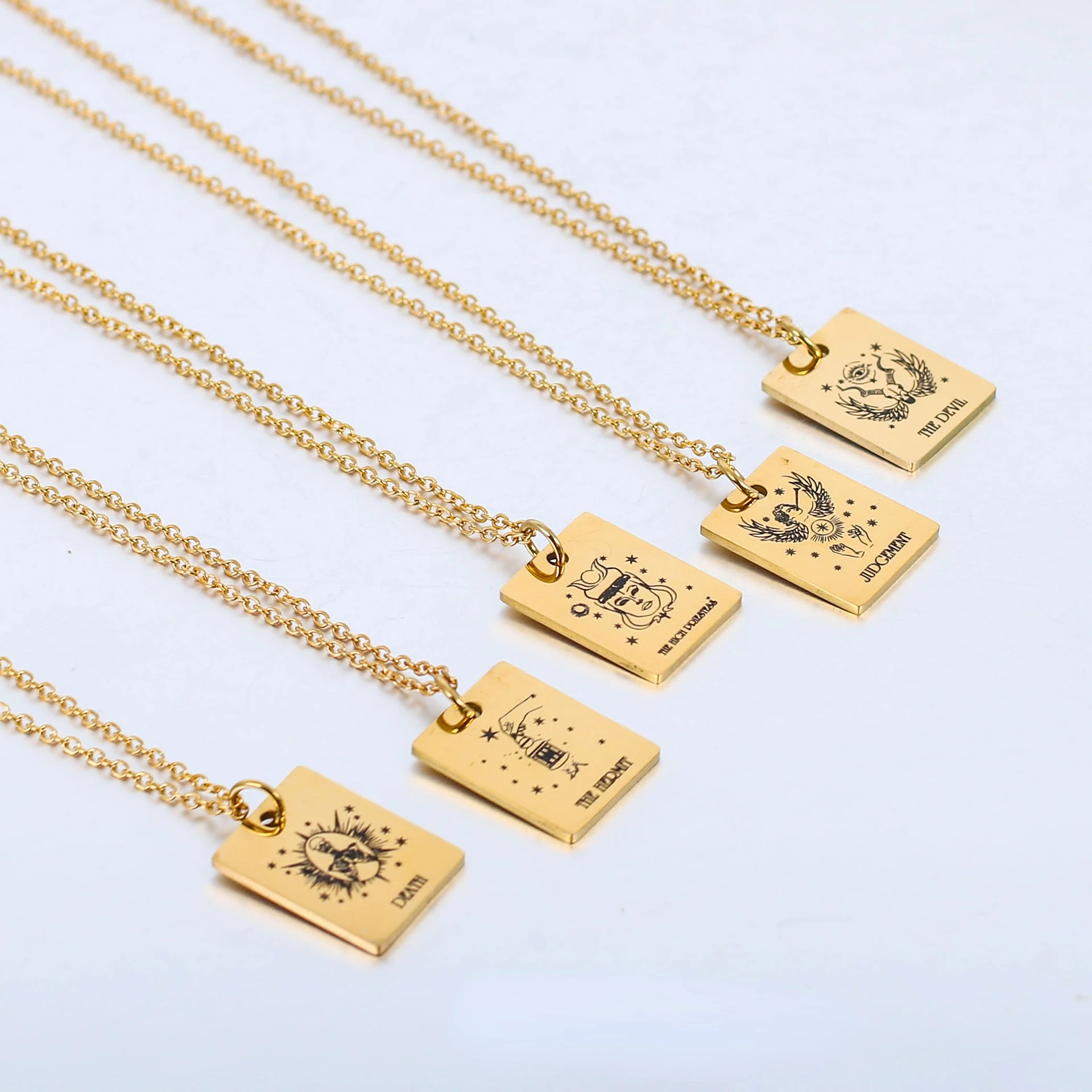 Gold Color Tarot Card Necklace Stainless Steel Jewelry Square Pendants for Women Luxury Engraved Clavicle Chains Party Gifts
Gold Color Tarot Card Necklace Stainless Steel Jewelry Square Pendants for Women Luxury Engraved Clavicle Chains Party Gifts
