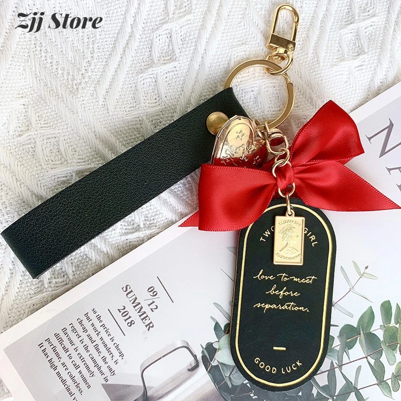 Backpacks Keychains Women Creative Couple Pendant Heart Cute Bow tie Bookmark Keychain Car Keys Accessories Girls HolidayGifts
Backpacks Keychains Women Creative Couple Pendant Heart Cute Bow tie Bookmark Keychain Car Keys Accessories Girls HolidayGifts