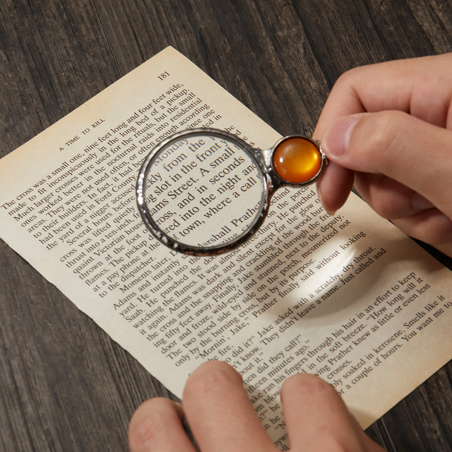 Fashion Magnifier Necklace for Women Female Mother's Day Jewelry Pendant Long Chain Magnifying Glass Daily Family Gifts Collar
Fashion Magnifier Necklace for Women Female Mother's Day Jewelry Pendant Long Chain Magnifying Glass Daily Family Gifts Collar