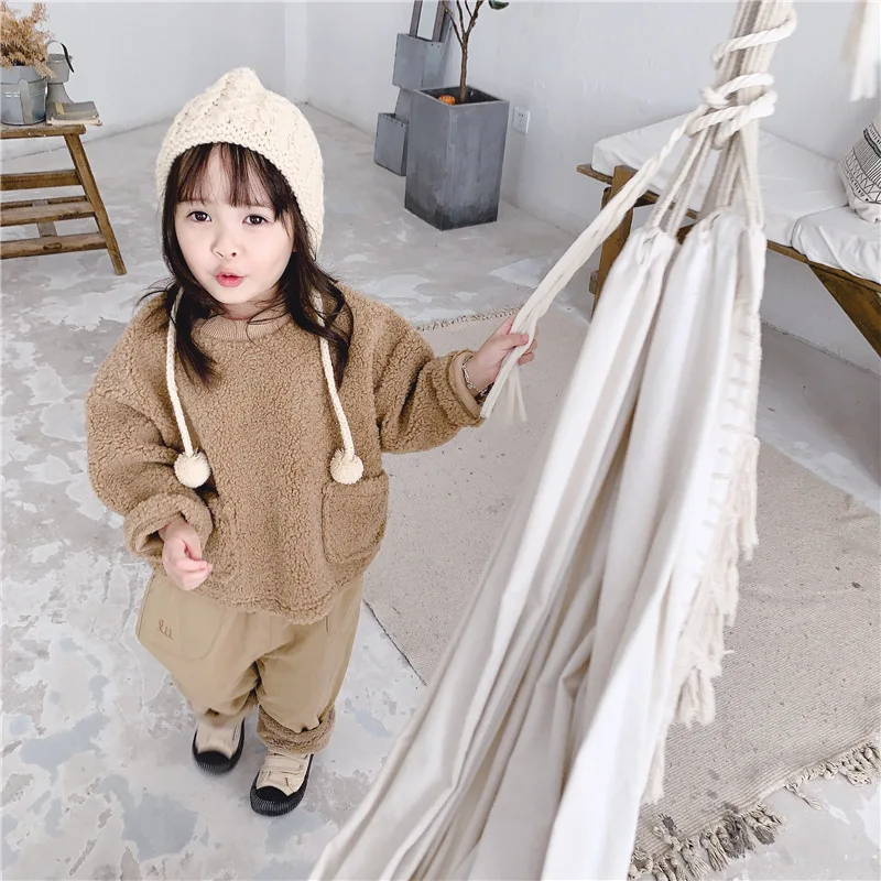 Korean Children's Clothing Autumn/Winter Clothes Baby Girls Sweat-Shirt Toddler Boys Thick Sweatshirt Kids Fleece Top Thickened
Korean Children's Clothing Autumn/Winter Clothes Baby Girls Sweat-Shirt Toddler Boys Thick Sweatshirt Kids Fleece Top Thickened