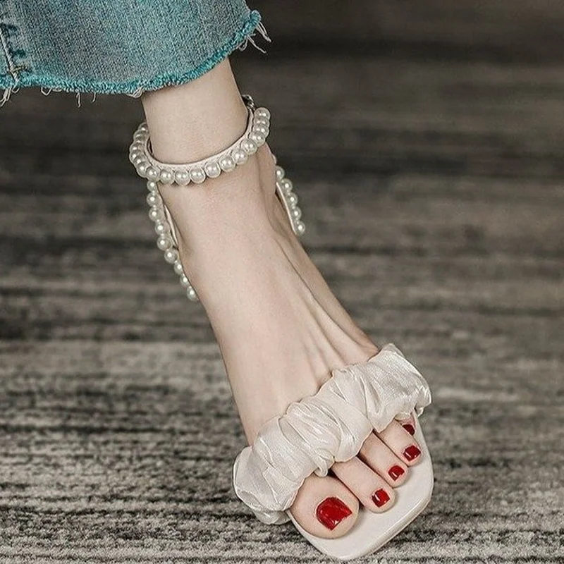 New Summer Women's Sandals With Pearl Fairy Fairy Style Korean Wild Thick With Gentle Word With High Heels platform sandals
New Summer Women's Sandals With Pearl Fairy Fairy Style Korean Wild Thick With Gentle Word With High Heels platform sandals