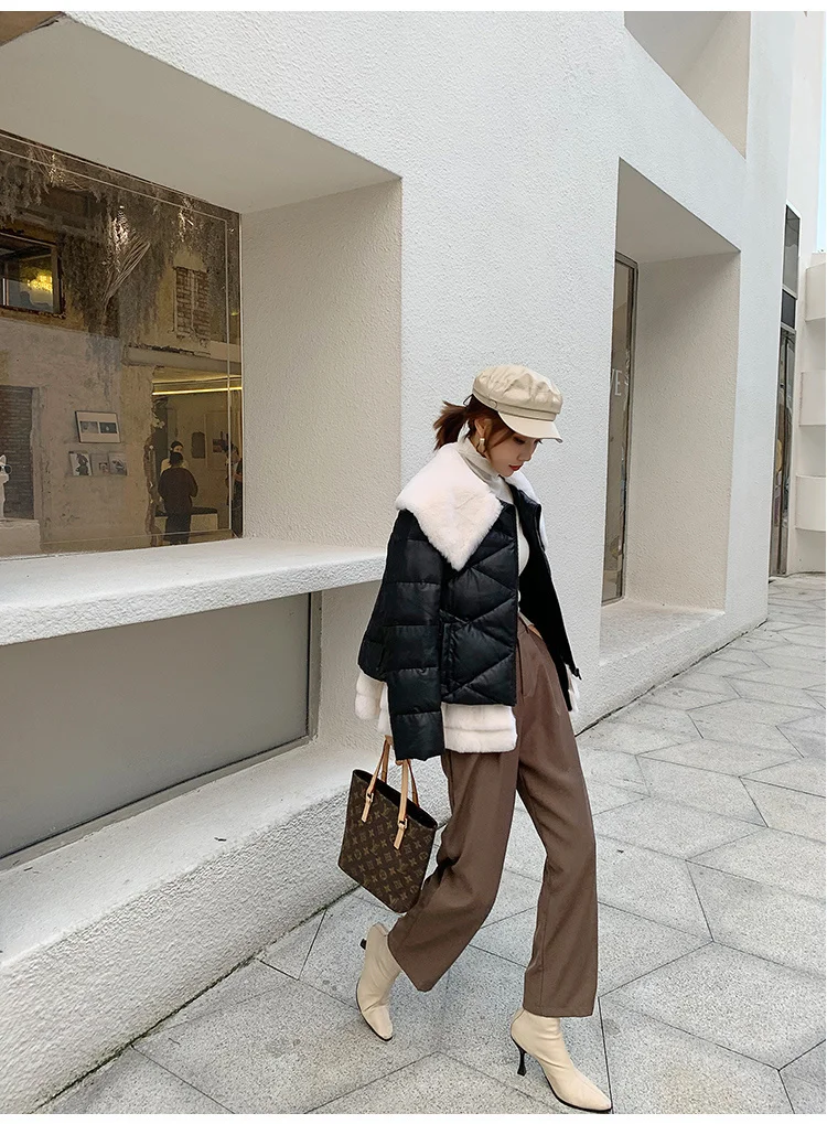 2023Leather jacket,100% Genuine Leather Jacket Women Short Sheepskin Coat Female Warm Down Jackets Rex Rabbit Fur Collar Femme V
2023Leather jacket,100% Genuine Leather Jacket Women Short Sheepskin Coat Female Warm Down Jackets Rex Rabbit Fur Collar Femme V