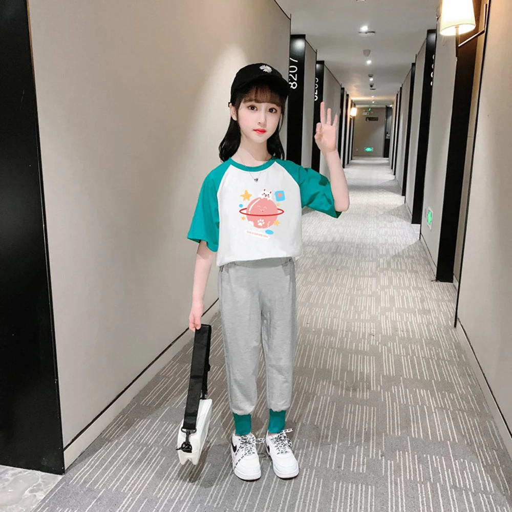 Summer Tracksuit for Children Girls Boutique Clothes Korean Fashion Cute Casual Half-sleeve T-shirt Simple Pants Two-piece Sets
Summer Tracksuit for Children Girls Boutique Clothes Korean Fashion Cute Casual Half-sleeve T-shirt Simple Pants Two-piece Sets