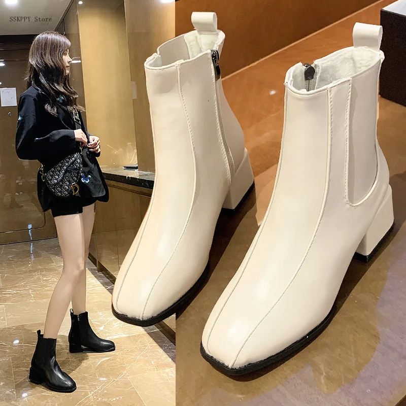 Chelsea Boots Women's 2022 Autumn and Winter New Square Toe Side Zipper Ankle Boots Mid-heel and Cashmere short Boots Women
Chelsea Boots Women's 2022 Autumn and Winter New Square Toe Side Zipper Ankle Boots Mid-heel and Cashmere short Boots Women