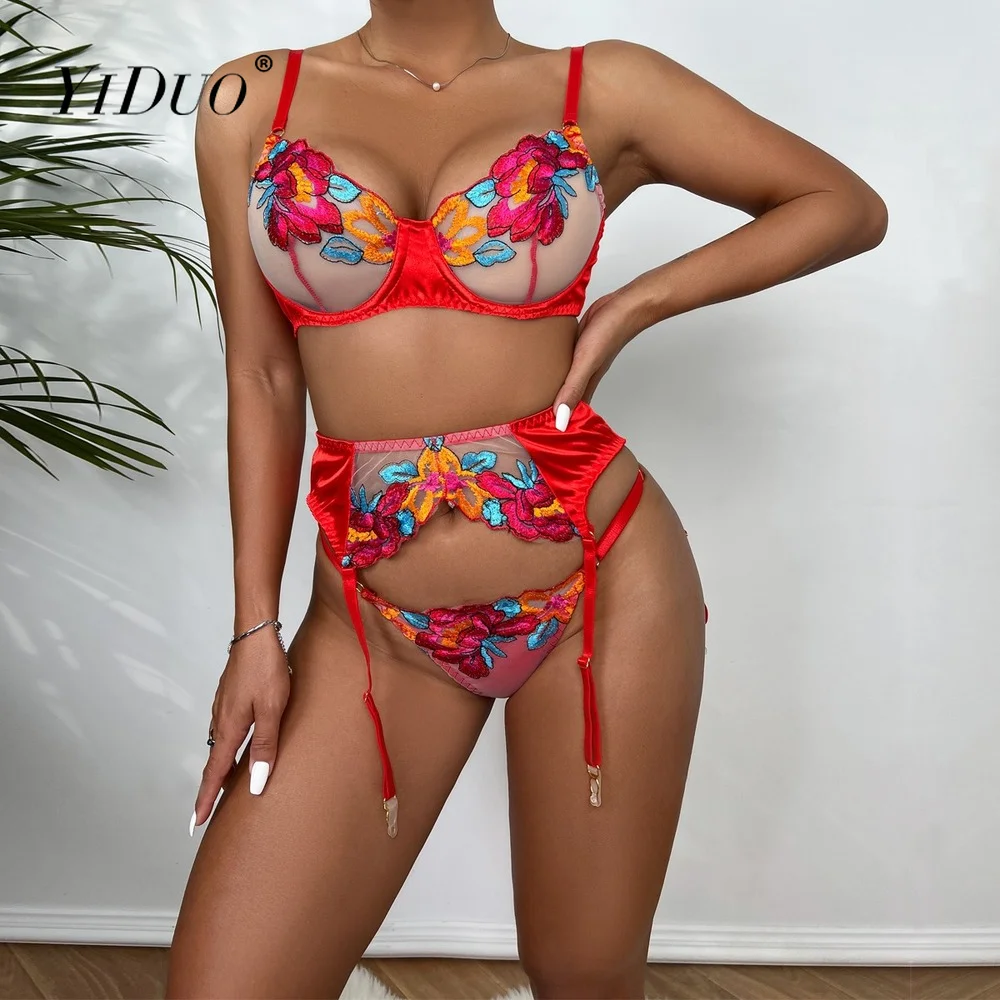 YIDUOEuropean and American taste three sets of embroidered flower color ding underwear womenYoga
YIDUOEuropean and American taste three sets of embroidered flower color ding underwear womenYoga