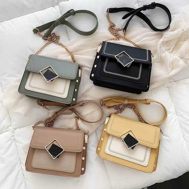 Pu Leather Fashion Crossbody Bags for Women 2022 Trend Hit Small Shoulder Simple Special Lock Design Female Travel Handbags
Pu Leather Fashion Crossbody Bags for Women 2022 Trend Hit Small Shoulder Simple Special Lock Design Female Travel Handbags