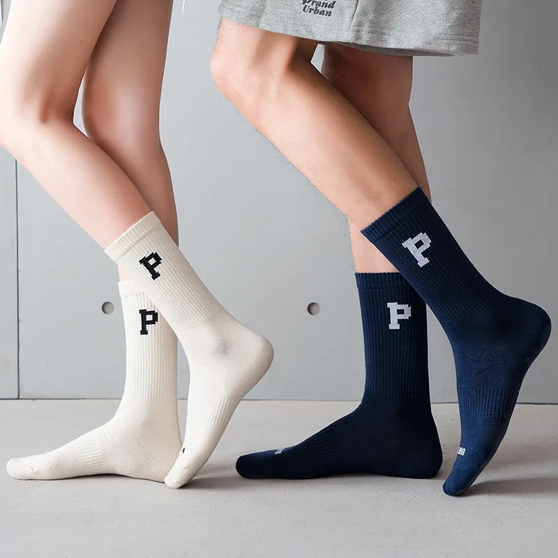 P Letter Embroidery Couples Socks Are Suitable For Wearing Solid Color Simple Casual Socks In All Seasons
P Letter Embroidery Couples Socks Are Suitable For Wearing Solid Color Simple Casual Socks In All Seasons