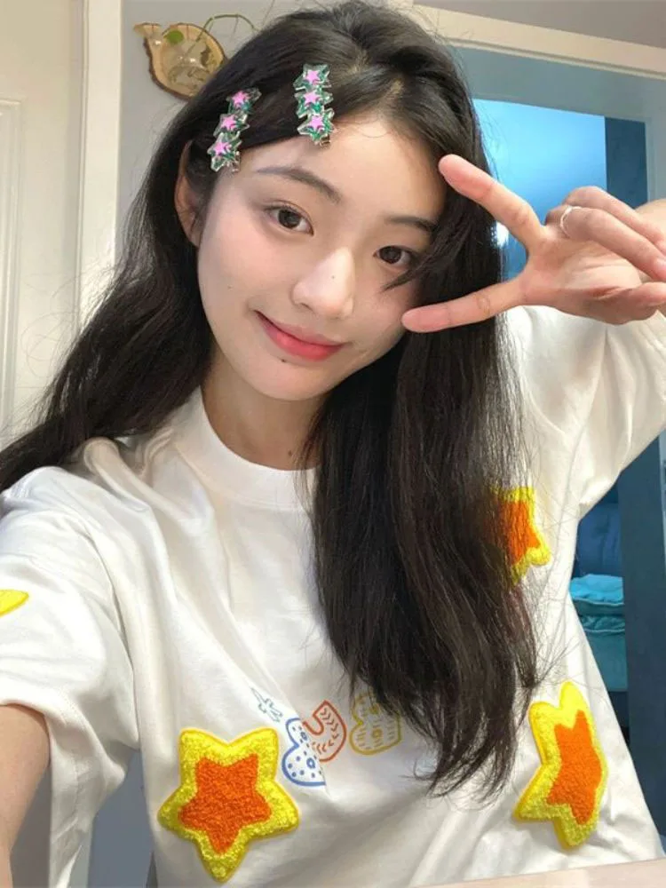Y2k Aesthetic Fashion Star Flocking T-shirts 2023 Summer Fairycore White Oversized Tshirt Grunge Casual Short Sleeve Top Loose
Y2k Aesthetic Fashion Star Flocking T-shirts 2023 Summer Fairycore White Oversized Tshirt Grunge Casual Short Sleeve Top Loose