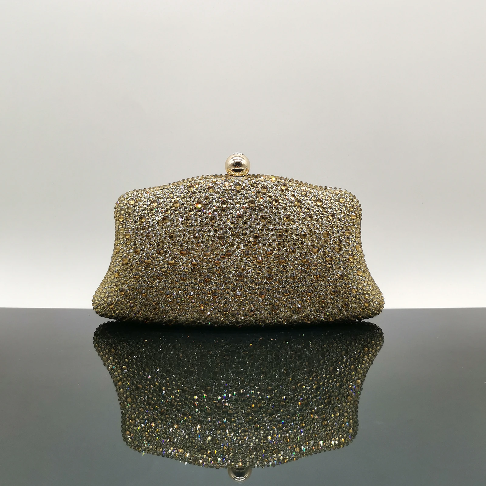 Women Blue/Gold/Red Crystal Bridal Clutch Silver Evening Purses Wedding Party Day Clutches Minaudiere Rhinestone Handbags
Women Blue/Gold/Red Crystal Bridal Clutch Silver Evening Purses Wedding Party Day Clutches Minaudiere Rhinestone Handbags