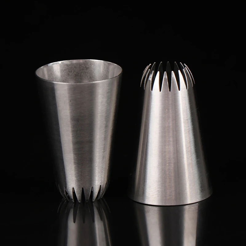 #18 Open Star Icing Nozzle Pipe Tip Stainless Steel Cake Decorating Tip Icing Nozzle Kitchen Cake Baking Tool
#18 Open Star Icing Nozzle Pipe Tip Stainless Steel Cake Decorating Tip Icing Nozzle Kitchen Cake Baking Tool