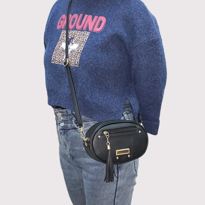 Designer Women's Belt Bag High Quality Shoulder Crossbody Bags Female Fanny Pack Brand Banana Waist Pack Tassel Chest Bag Purse
Designer Women's Belt Bag High Quality Shoulder Crossbody Bags Female Fanny Pack Brand Banana Waist Pack Tassel Chest Bag Purse