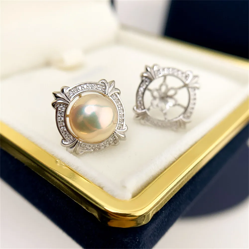 DIY pearl earrings accessories S925 sterling silver jewelry concealer earrings female empty holder Fit 9-10mm beads
DIY pearl earrings accessories S925 sterling silver jewelry concealer earrings female empty holder Fit 9-10mm beads