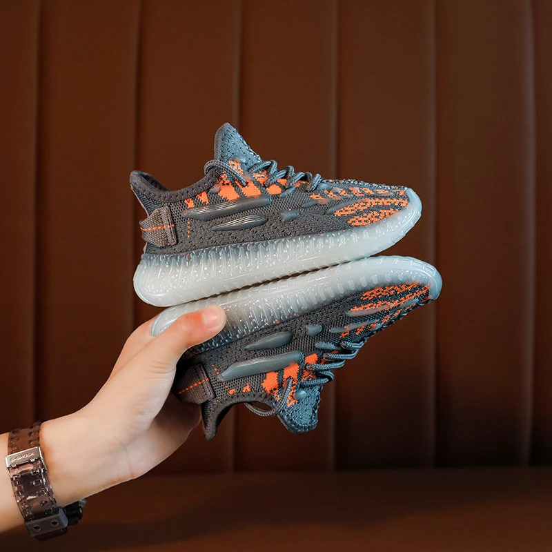 New Sneakers Young Children Boys Girls Coconut Shoes Casual Kids Breathable Flying Knitting Stretch Mesh Trainers Running Shoes 
New Sneakers Young Children Boys Girls Coconut Shoes Casual Kids Breathable Flying Knitting Stretch Mesh Trainers Running Shoes