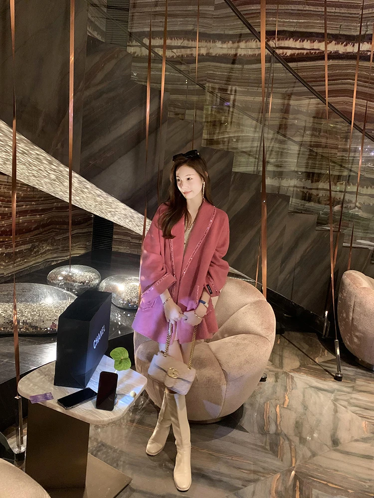 Women's sweater short cardigan outer jacket spring and autumn new fashion all-match jacket button to keep warm
Women's sweater short cardigan outer jacket spring and autumn new fashion all-match jacket button to keep warm