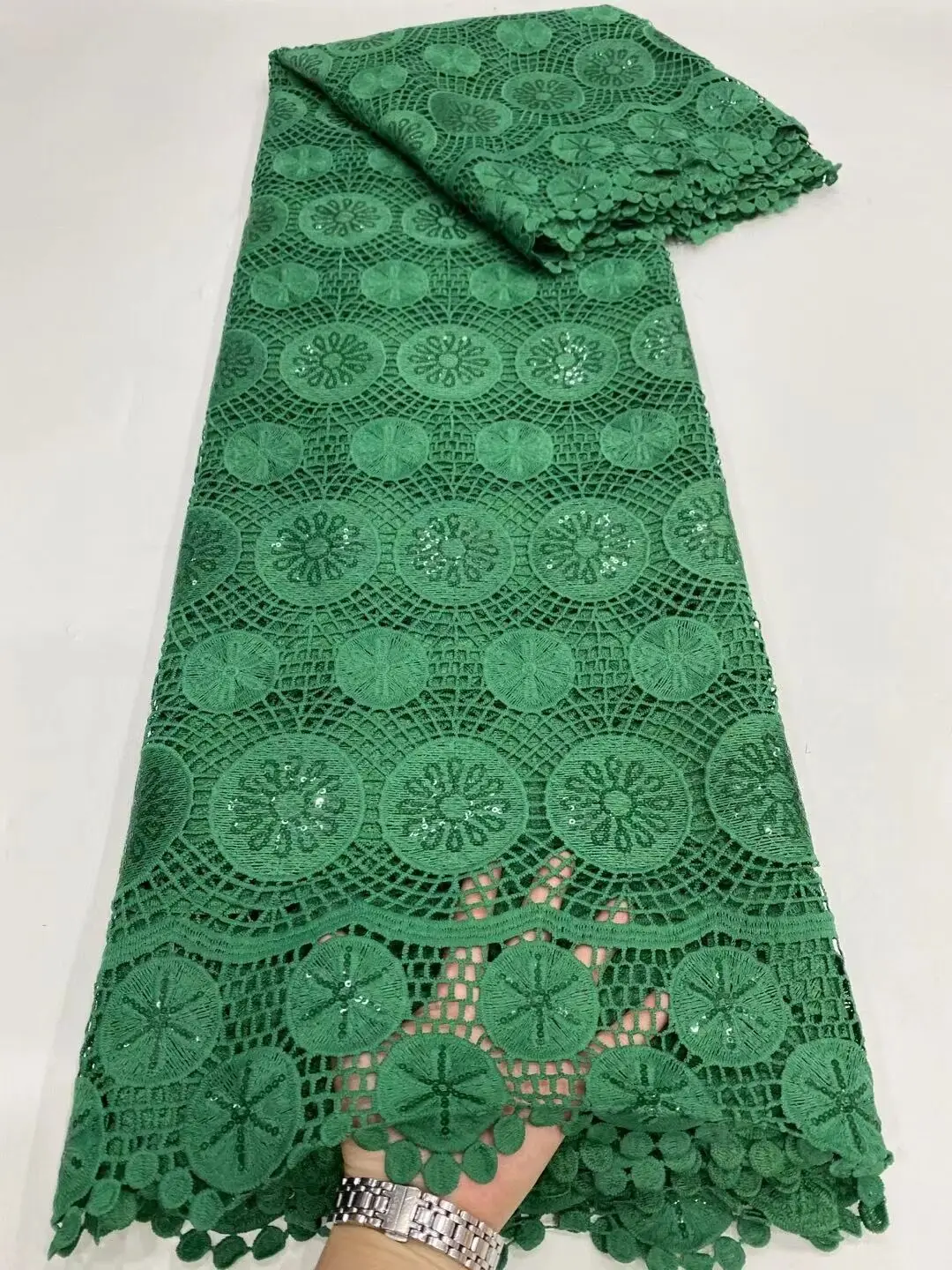 African Beaded 3D Tulle Lace Fabric 2021 African French Lace Fabric High Quality Nigerian Embroidery Tulle French Lace
African Beaded 3D Tulle Lace Fabric 2021 African French Lace Fabric High Quality Nigerian Embroidery Tulle French Lace