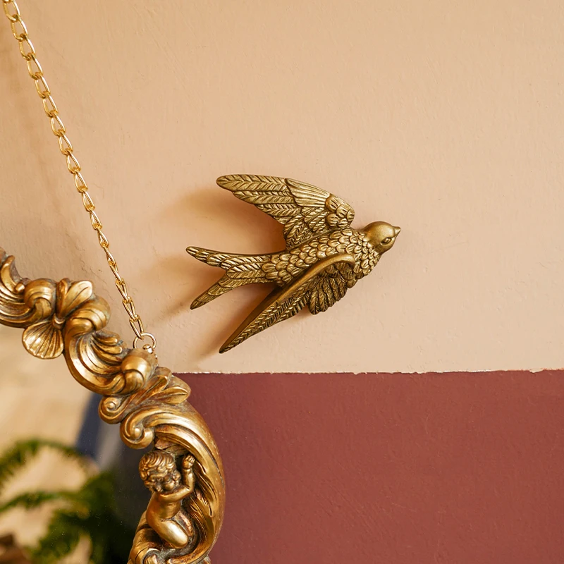 Decorations European wall pendant living room bedroom retro wall B&B wall decoration Swallow
Decorations European wall pendant living room bedroom retro wall B&B wall decoration Swallow