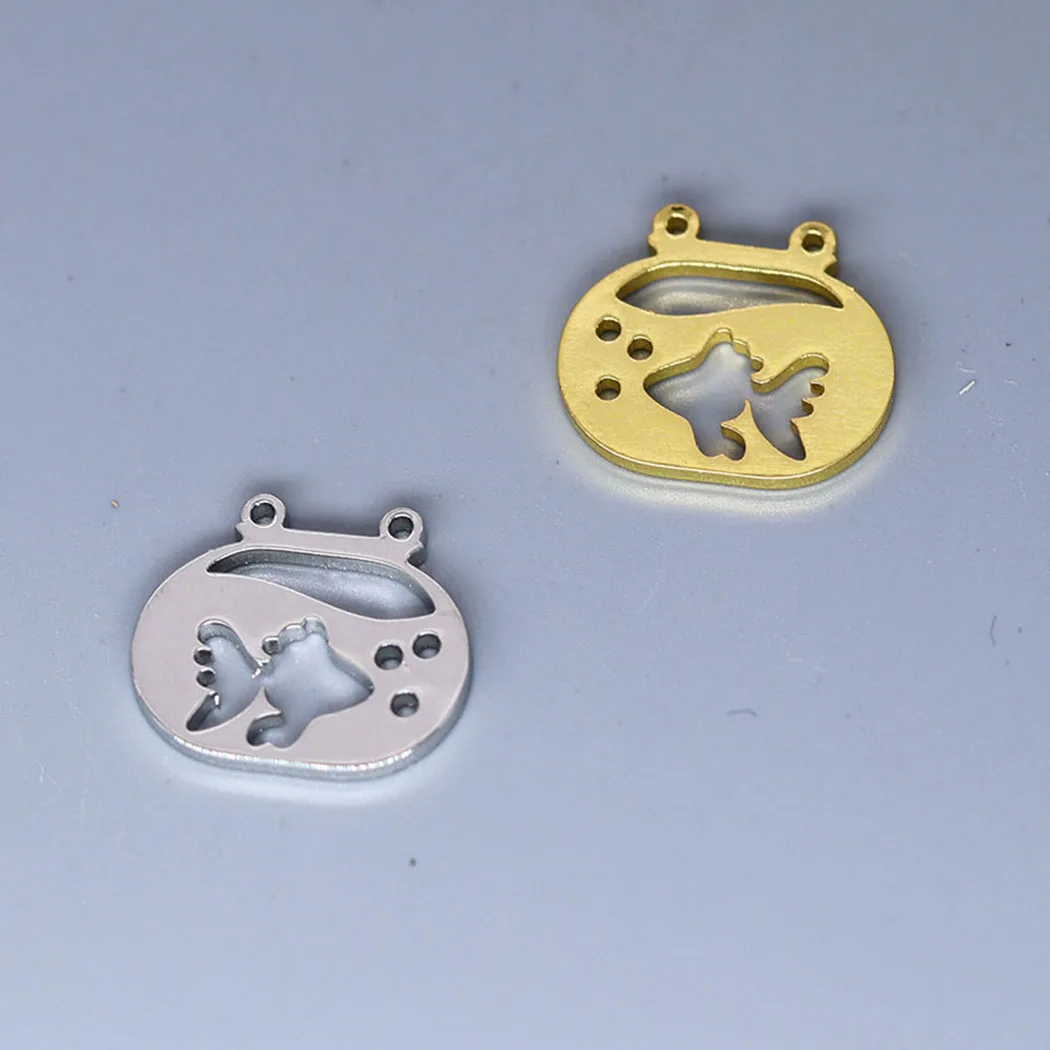 5 шт./лот Золотая рыбка в миске для рыбок Шарм Подвески Сделай Сам из нержавеющей стали ручная работа ювелирные изделия
5 шт./лот Золотая рыбка в миске для рыбок Шарм Подвески Сделай Сам из нержавеющей стали ручная работа ювелирные изделия