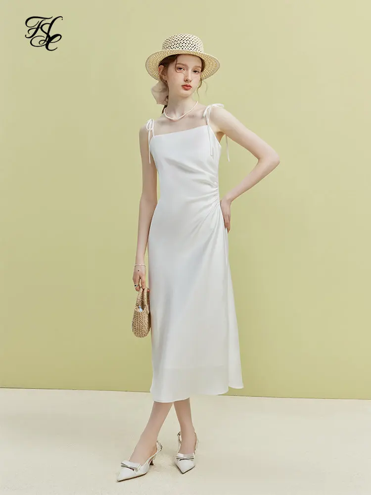 FSLE Women French Retro Satin Suspender dress Lace Up Strap Design Women Long White Simple Temperament Pleated Summer Long Dress
FSLE Women French Retro Satin Suspender dress Lace Up Strap Design Women Long White Simple Temperament Pleated Summer Long Dress