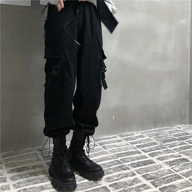 Emo Women Black Streetwear Hippie Techwear Cargo Pants Harajuku Oversize Gothic Joggers Men Hop Hip Trousers Alt Grunge Clothes
Emo Women Black Streetwear Hippie Techwear Cargo Pants Harajuku Oversize Gothic Joggers Men Hop Hip Trousers Alt Grunge Clothes