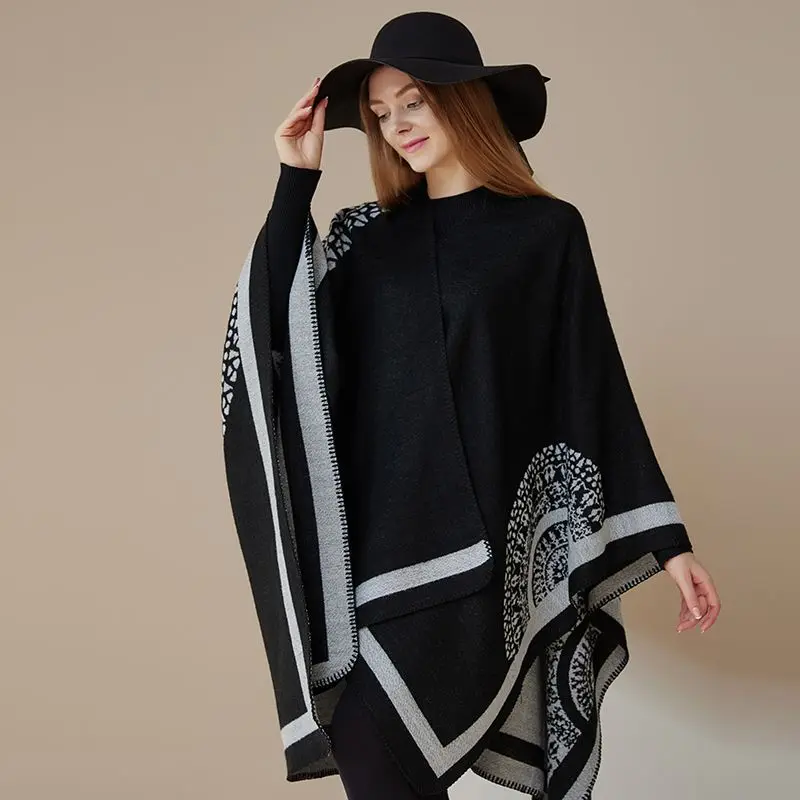 Fashionable Printed Casual Sleeveless Open Stitch Cape Poncho for Women Shawl Coats Ponchos Feminino Vintage Outerwear Q355
Fashionable Printed Casual Sleeveless Open Stitch Cape Poncho for Women Shawl Coats Ponchos Feminino Vintage Outerwear Q355