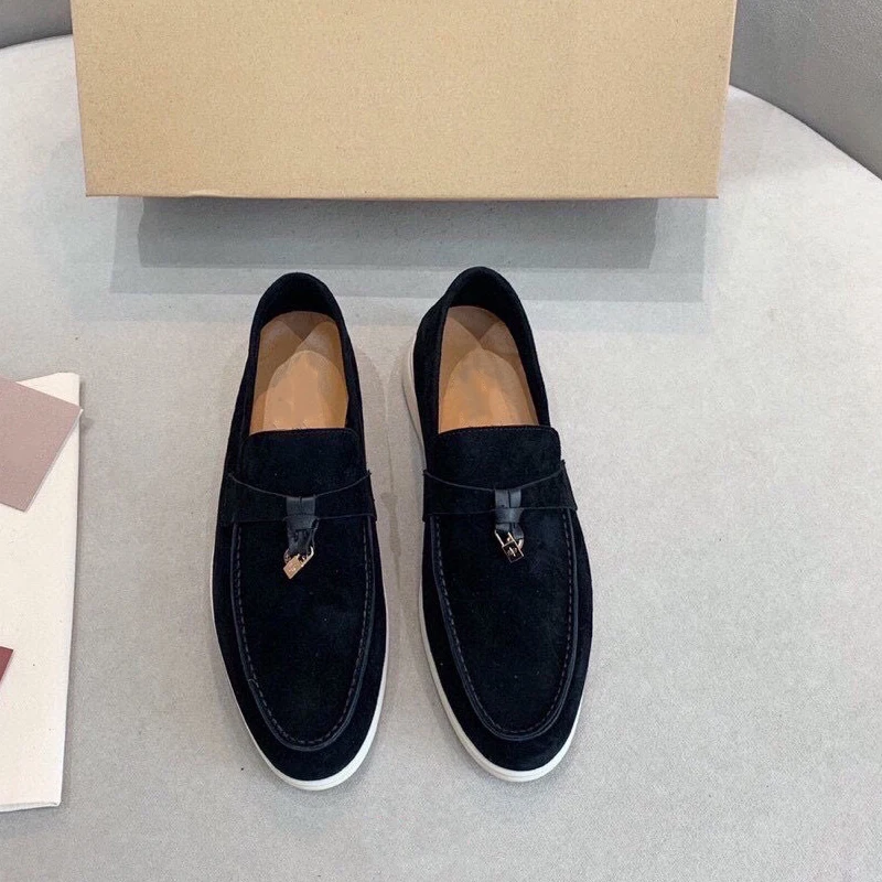 Ip loafers 2022 Spring and Autumn Leather Flat Aasual Women Soft Bottom Shoes Women Metal Buckle Casual Flat Mules
Ip loafers 2022 Spring and Autumn Leather Flat Aasual Women Soft Bottom Shoes Women Metal Buckle Casual Flat Mules
