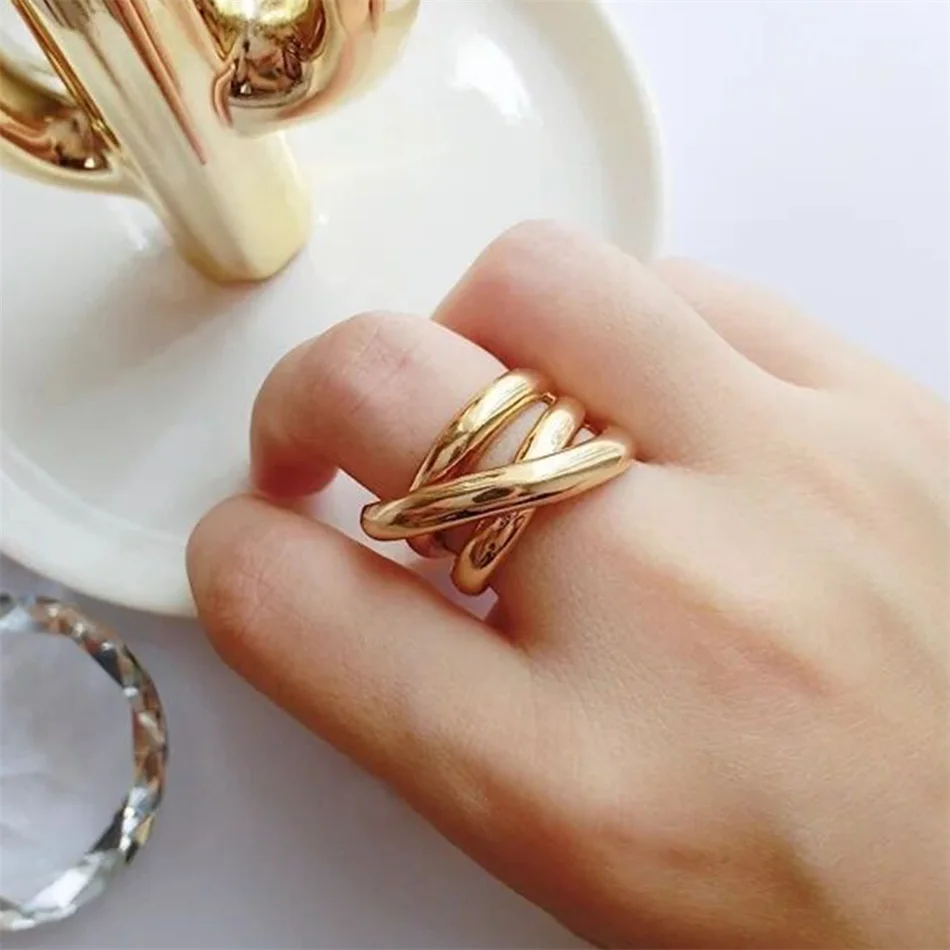 Kaifanxi Fashion Edelstahl Ring Damen gebogen Schmuck geometrische Ringgröße 5 6 7 einfach Schmuck Geschenk Großhandel
Kaifanxi Fashion Edelstahl Ring Damen gebogen Schmuck geometrische Ringgröße 5 6 7 einfach Schmuck Geschenk Großhandel