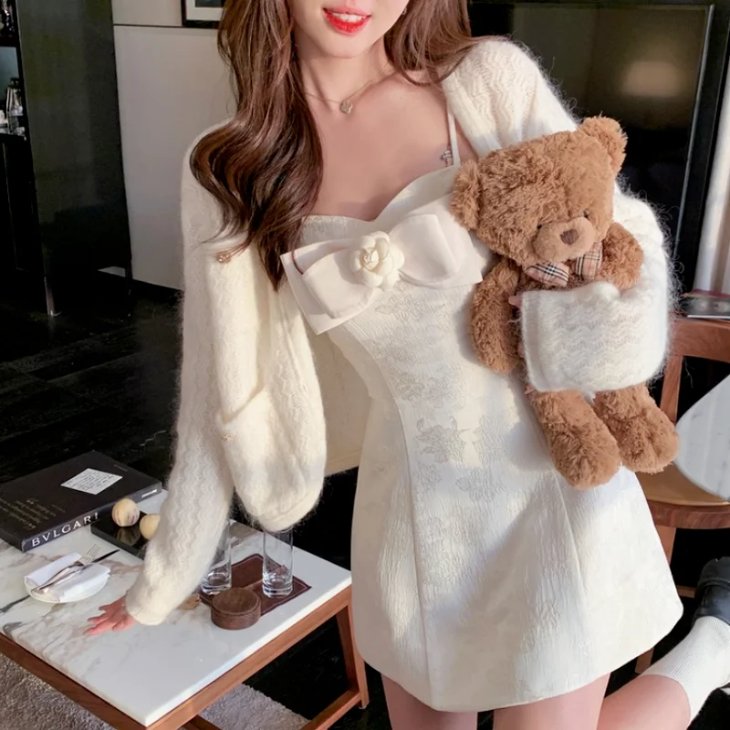 Japanese Sweet Kawaii Dress Women Winter Korean Bodycon Designer Vintage Dress Female Elegant Evening Party Mini Dresses Autumn
Japanese Sweet Kawaii Dress Women Winter Korean Bodycon Designer Vintage Dress Female Elegant Evening Party Mini Dresses Autumn